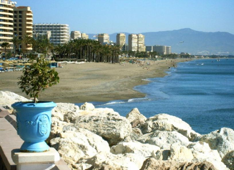 Apartamentos El Mar Azul 5 El Bajondillo Torremolinos Dış mekan fotoğraf